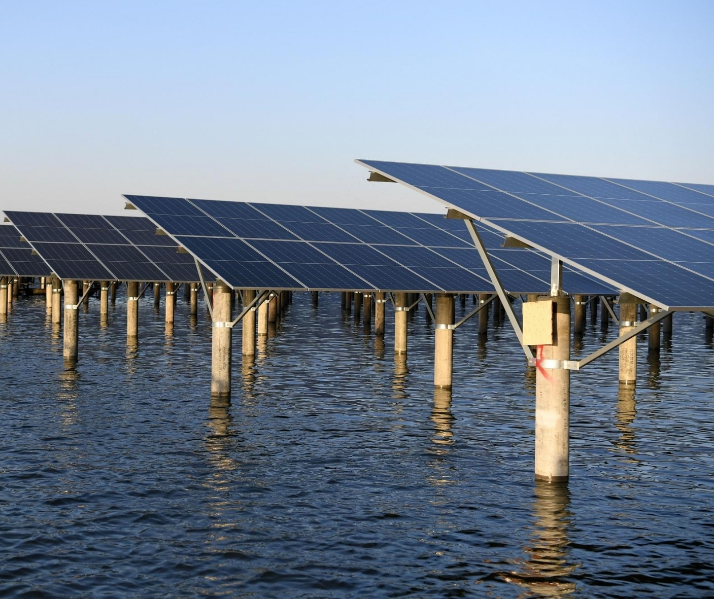 Composite material Solar Racking for Offshore, Lightweight & High Strength, Corrosion resistant, Electrical insulation